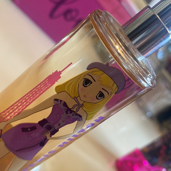 Paris Hilton Paris - Picture 2 of 2